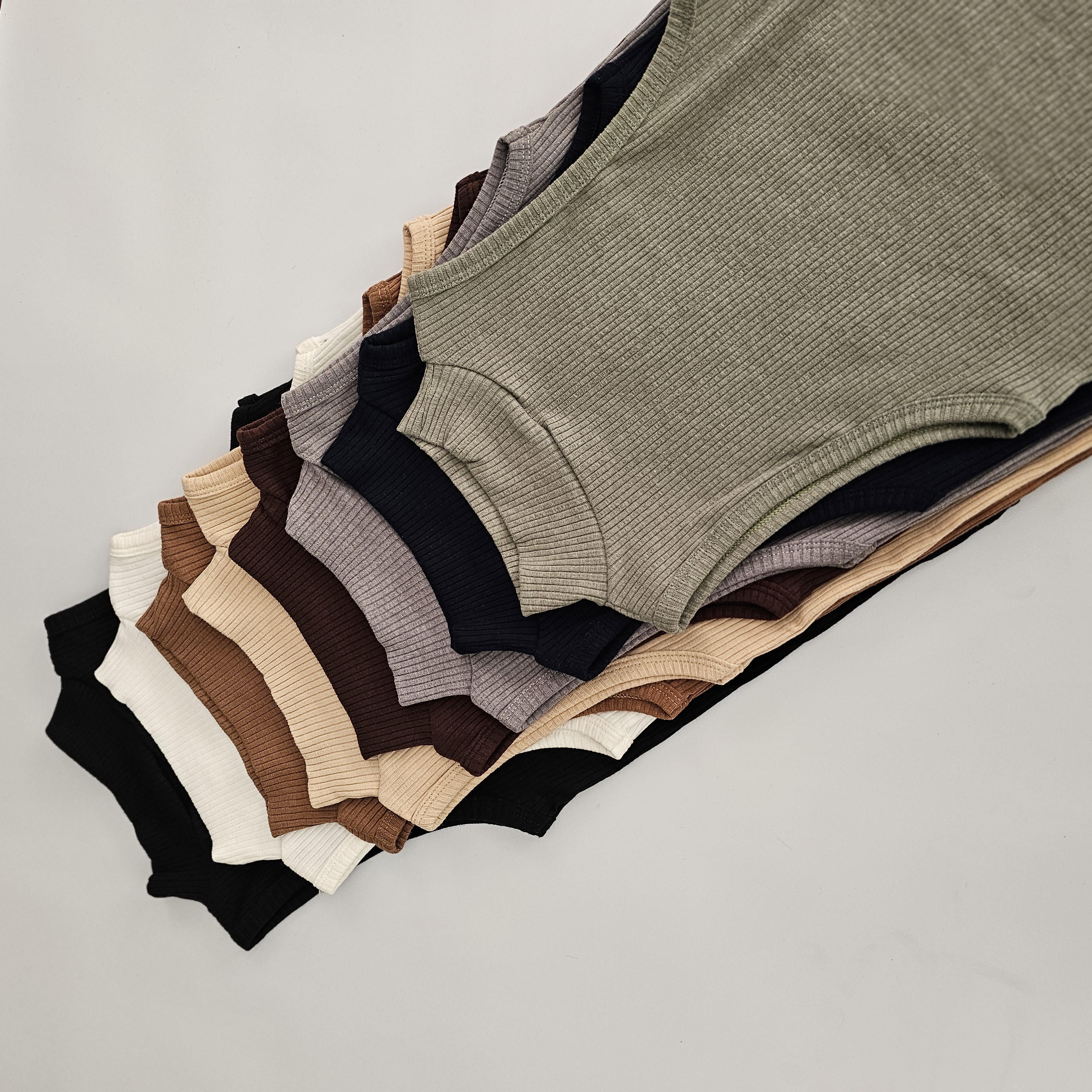 تاپ یقه پنج سانتی زنانه